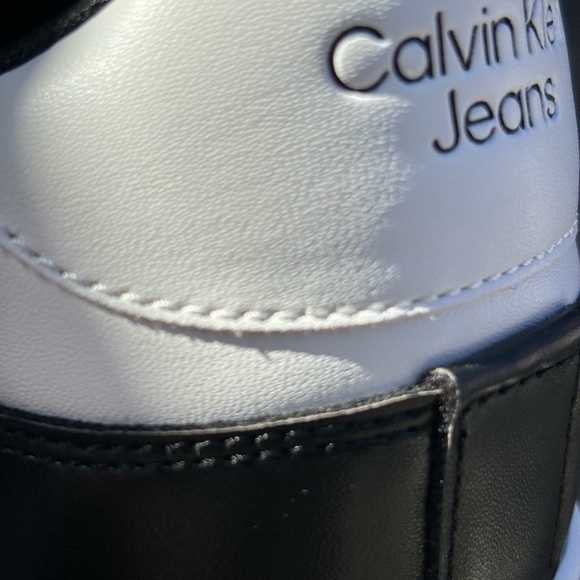 Calvin Klein Size 10.5 Men Low Cmdavery2-r  Sneakers Black/white New Without Box - Picture 13 of 14